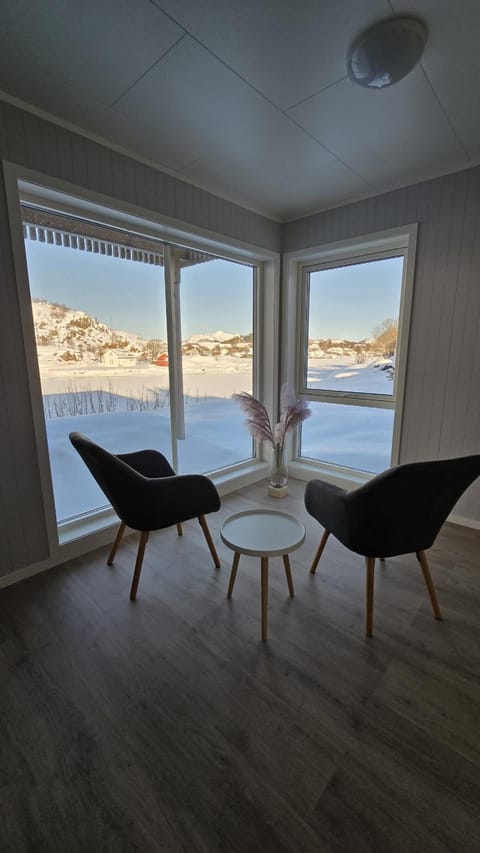 Natural landscape, Living room, Seating area, Mountain view