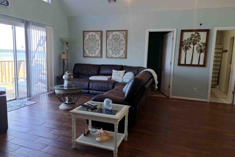 Dog friendly home with private beach internet and washer and dryer House in West Beach