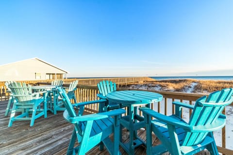 Beachfront retreat with private pool wraparound deck & screened-in porch House in West Beach