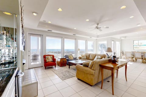 Beautiful gulf-front beach home with sweeping views from balcony shared pool WiFi House in West Beach