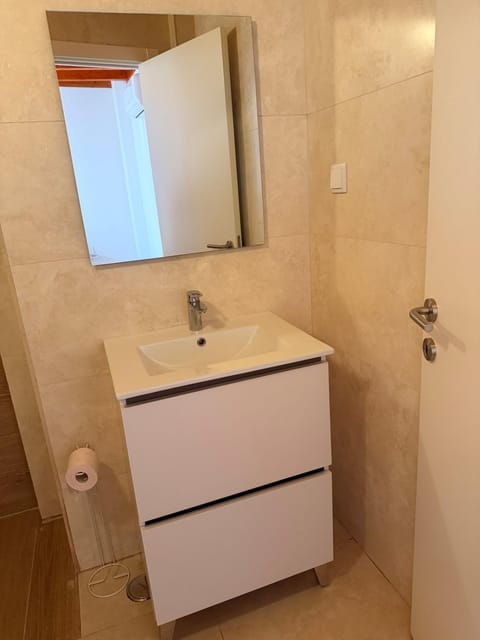 Casa Da Muralha House in Óbidos