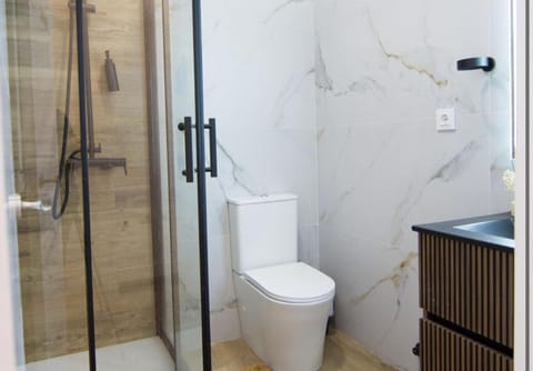 Habitación en Alicante 8 Bernardo Bed and Breakfast in Alicante