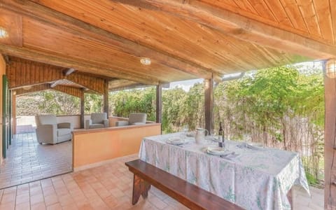 Villa Cambretta con giardino, posto auto e a due passi dal mare Villa in Giannella