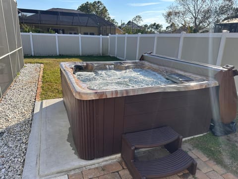Hot Tub, Spa and wellness centre/facilities