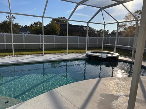 Balcony/Terrace, Pool view, Swimming pool