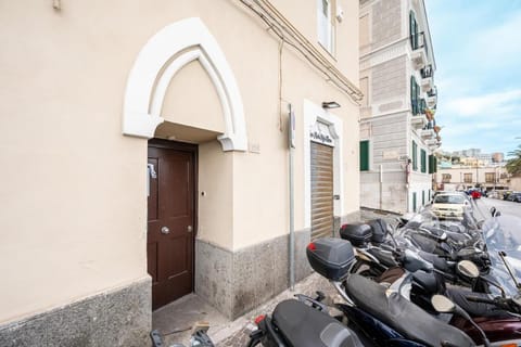 Baia Blu - Breathtaking view within walking distance of the sea House in Naples