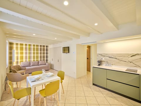 Kitchen or kitchenette, Living room, Dining area