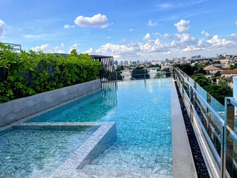 Day, City view, Pool view, Swimming pool