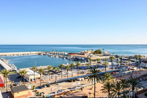 Day, Neighbourhood, Activities, Beach, City view, Sea view, Location