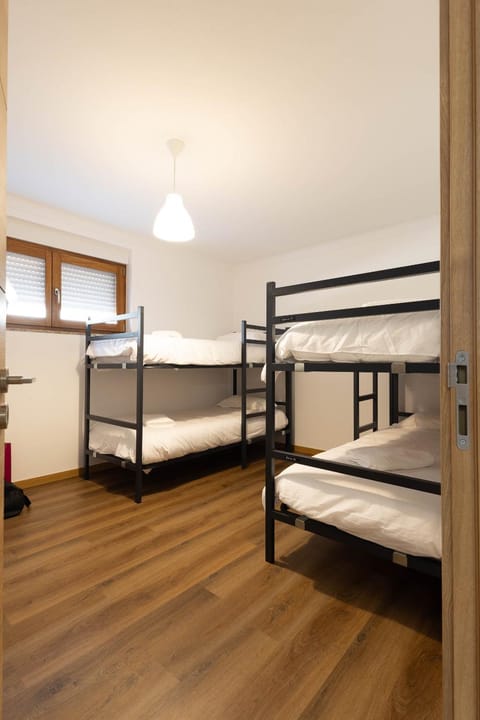 Trajadinha do Lima Rooms Hostel in Viana do Castelo District, Portugal