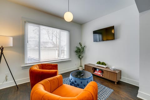 Spacious and Updated Group Getaway in Detroit! House in Detroit