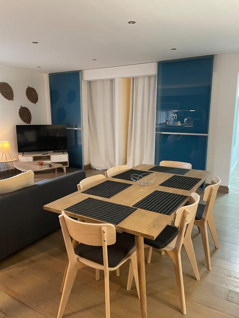 Appartement avec grande terrasse Apartment in Calvi