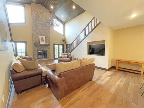 Bishop Mountain Lookout House in Hill City