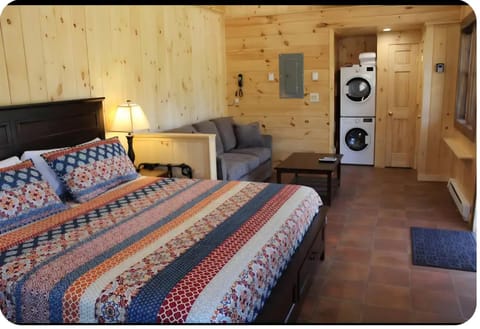 Living room, Bedroom, laundry