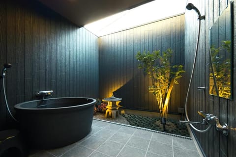 Open Air Bath