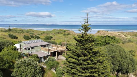 Property building, Beach, Sea view