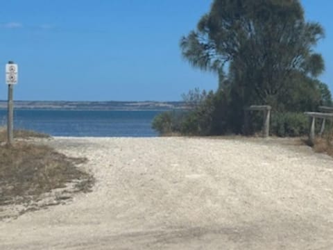 Day, Neighbourhood, Natural landscape, Beach, Sea view
