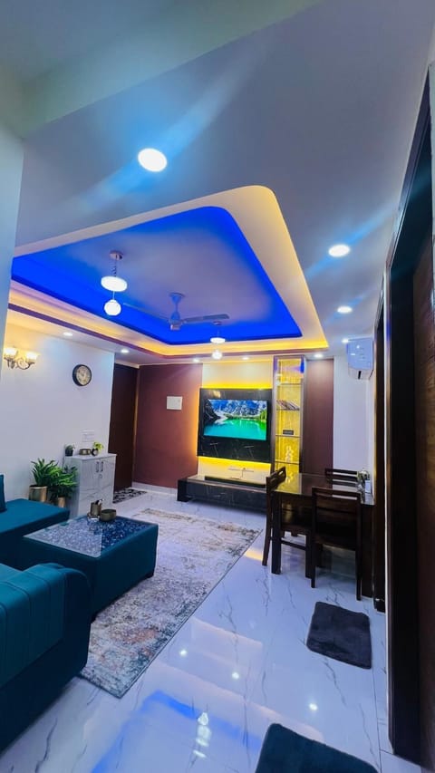 Communal lounge/ TV room, Living room