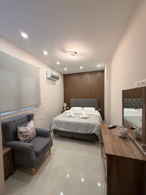 Aggelos Rooms 1 Bed and Breakfast in Volos