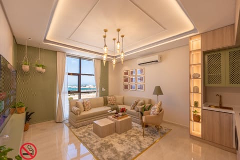 Kitchen or kitchenette, Living room, Seating area, internet, air conditioner