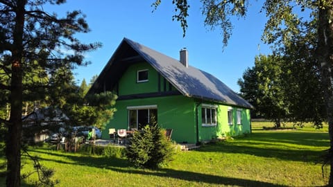 Property building, Garden, Balcony/Terrace