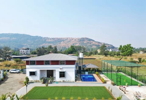 Property building, Day, Garden view