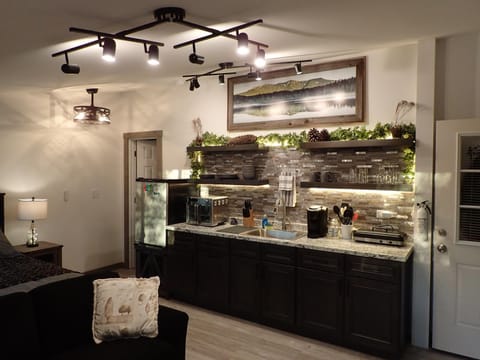 Kitchen or kitchenette, Decorative detail