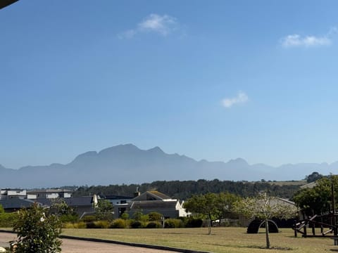 Garden, Mountain view