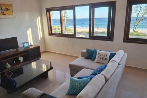 Casa maravilhosa de frente para o mar ! House in Saquarema