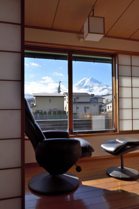 Natural landscape, Living room, Mountain view