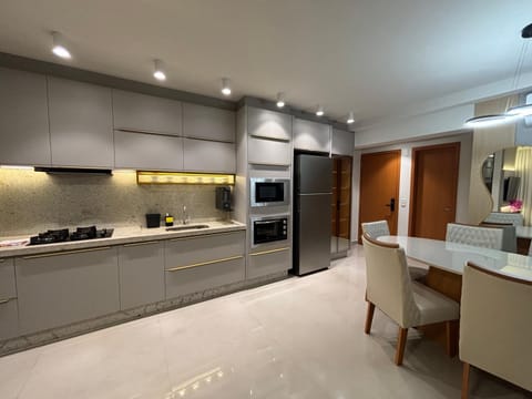 Dining area, Dinner, kitchen
