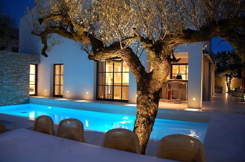 Property building, Patio, Night, Natural landscape, Garden, Garden view, Pool view, Swimming pool, sunbed