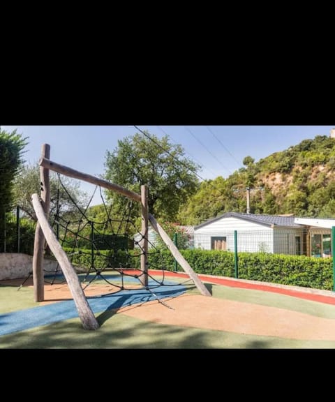 Mobilhome Camping 4 étoiles Campground/ 
RV Resort in Cagnes-sur-Mer