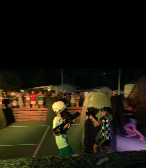 Mobilhome Camping 4 étoiles Campground/ 
RV Resort in Cagnes-sur-Mer