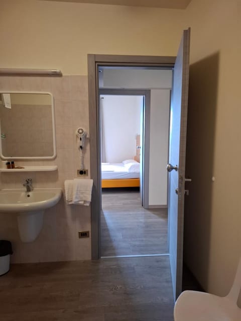 Bed, Bathroom, Bedroom