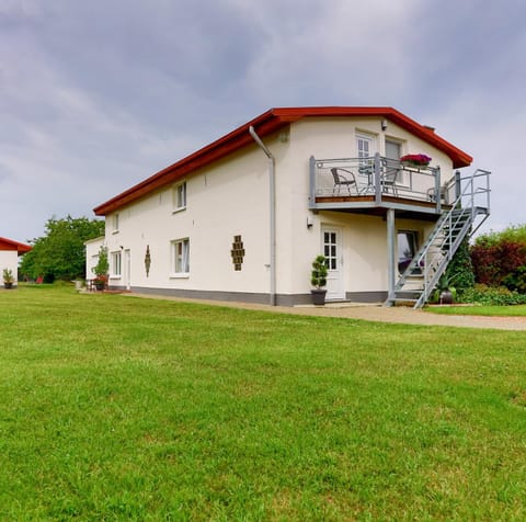 Property building, Garden, Garden view