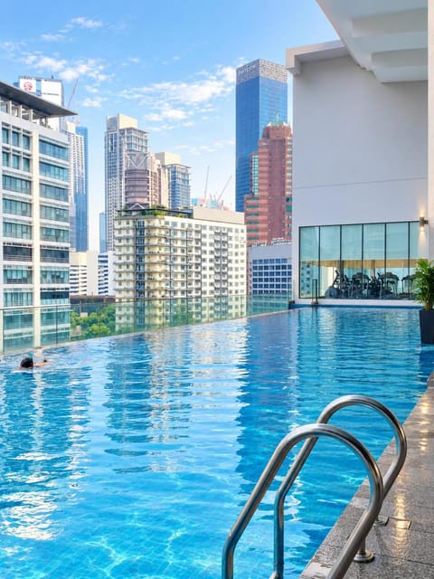 Property building, Day, City view, Pool view, Swimming pool, sunbed