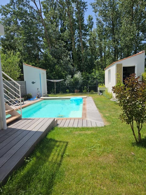 Garden, Garden view, Pool view, Swimming pool