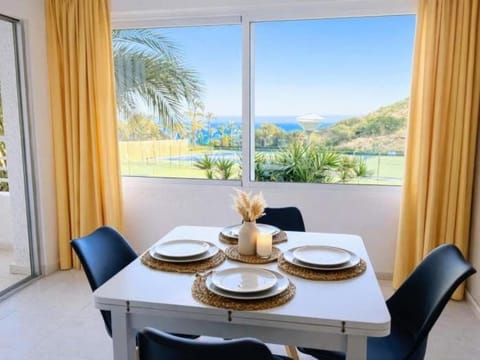 Apartamento con acceso directo a la playa Apartment in Villajoyosa