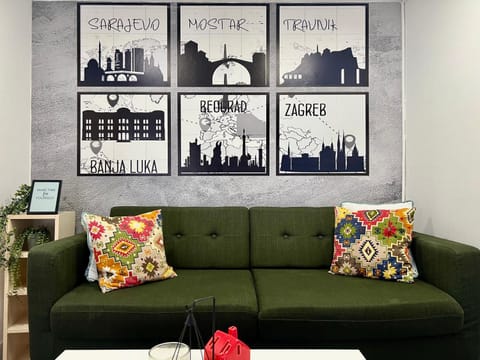 Living room, Seating area
