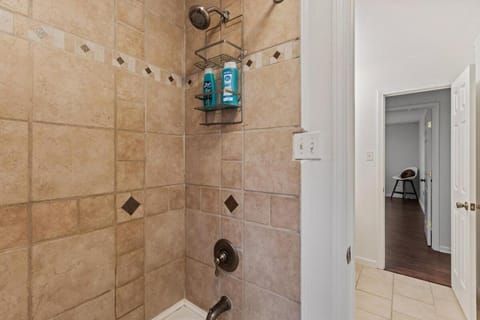 3 Bed 2 Bath Easthill Home in Bartlett with Fenced Yard Apartment in Bartlett