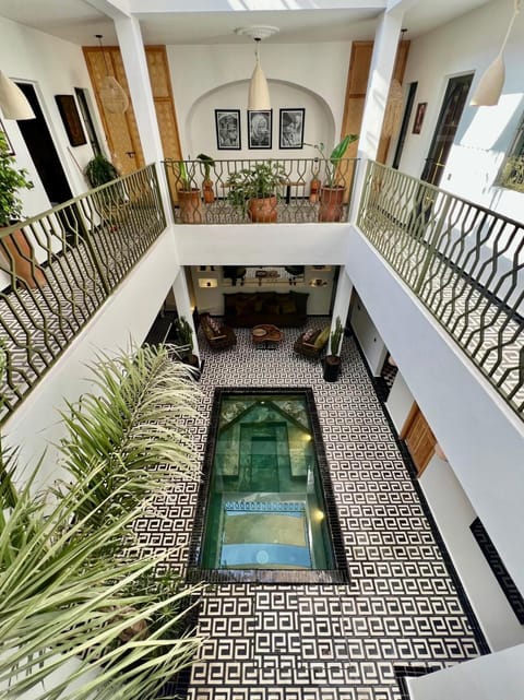 Property building, Patio, Patio, Pool view, Swimming pool, Swimming pool