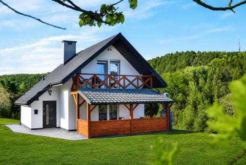 Property building, BBQ facilities, Balcony/Terrace