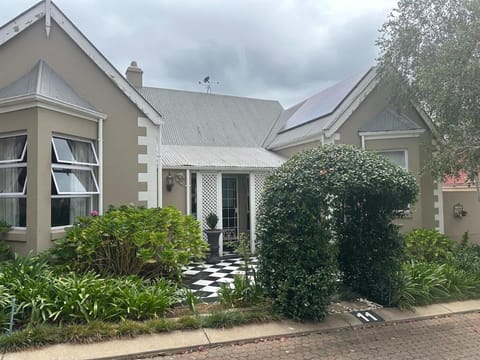 Property building, Garden view