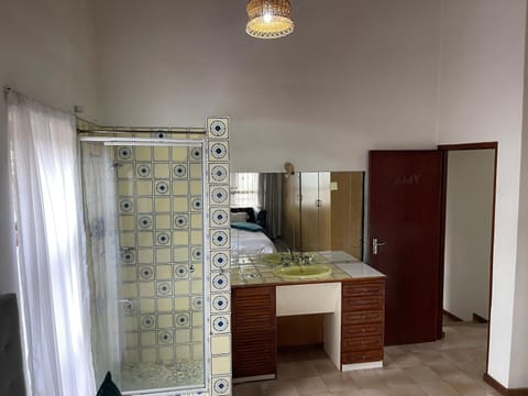 Bo-Kaap Ensuite Room with High Ceilings Bed and Breakfast in Cape Town