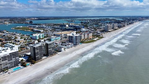 Madeira Del Mar 302 House in Redington Beach