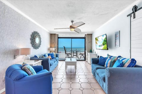 Gulf Shores #205 House in Redington Shores