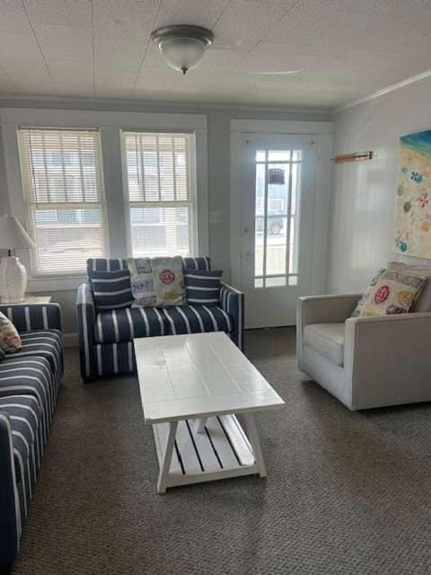 OCHG 306 Talbot Apartment in Ocean City