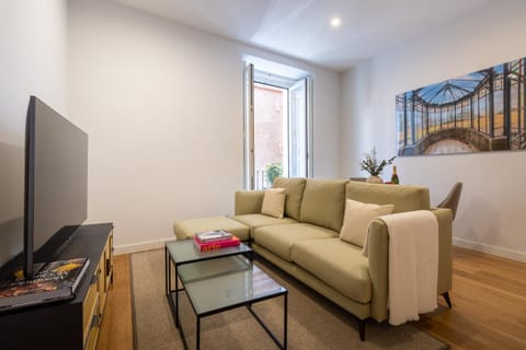 Communal lounge/ TV room, Living room