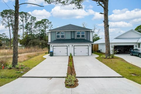 Book Me Baby! Whispering Palms at PCB House in Upper Grand Lagoon
